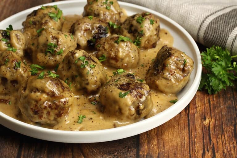 Swedish Meatballs - The Toasty Kitchen