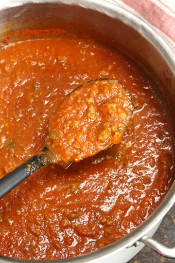 Homemade Spaghetti Sauce - The Toasty Kitchen