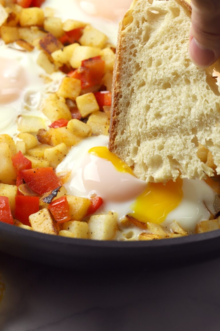Hash Browns and Eggs Skillet - The Toasty Kitchen