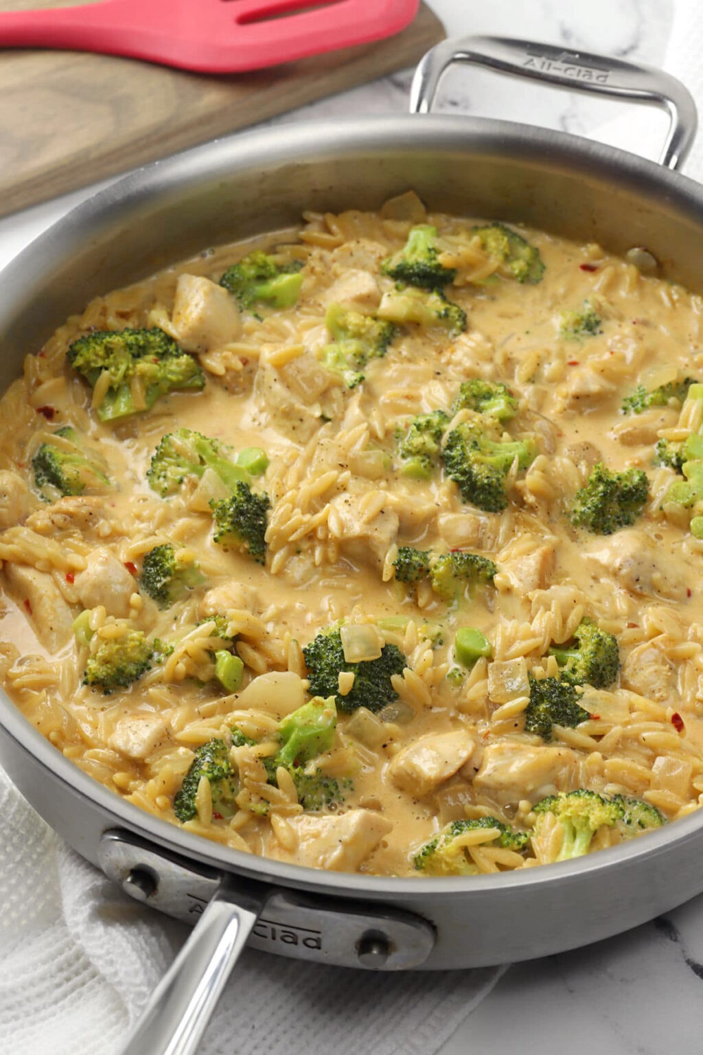 Cheesy Chicken Broccoli Orzo - The Toasty Kitchen