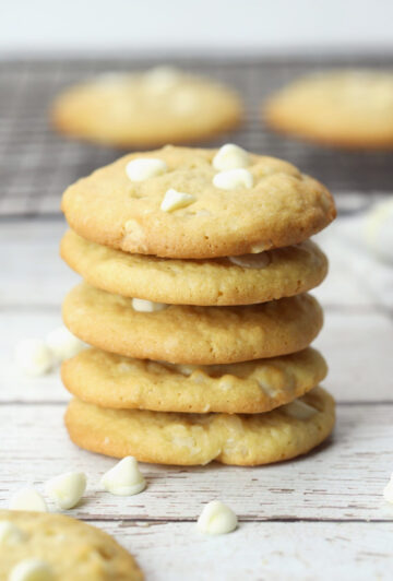 White Chocolate Macadamia Nut Cookies - The Toasty Kitchen