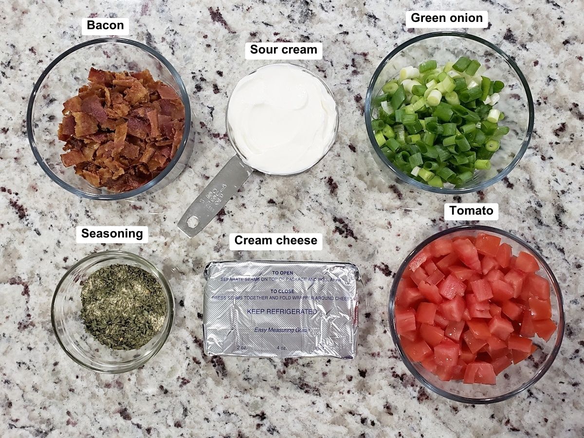 Ingredients for BLT Dip.