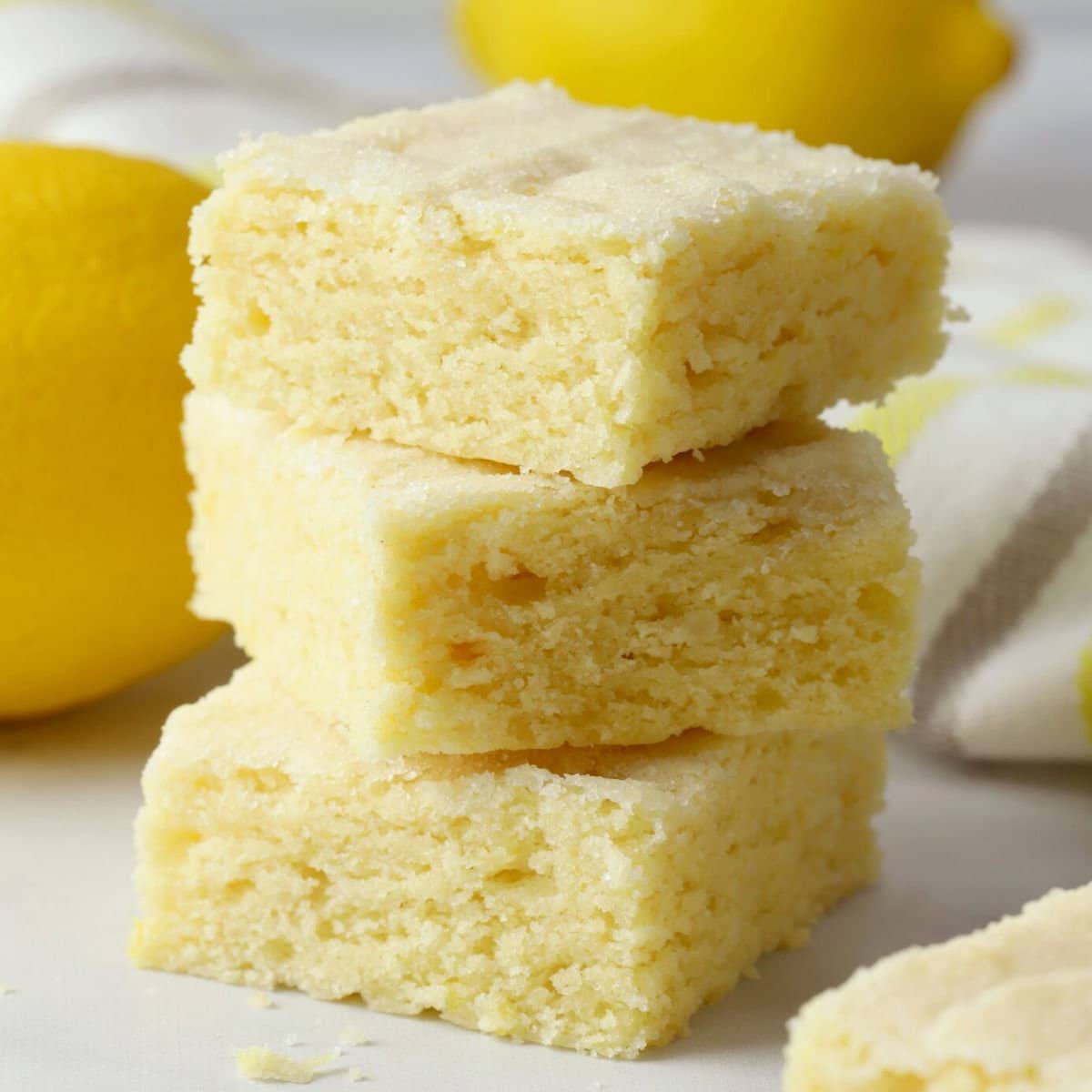 Lemon Sugar Cookie Bars [thetoastykitchen.com]