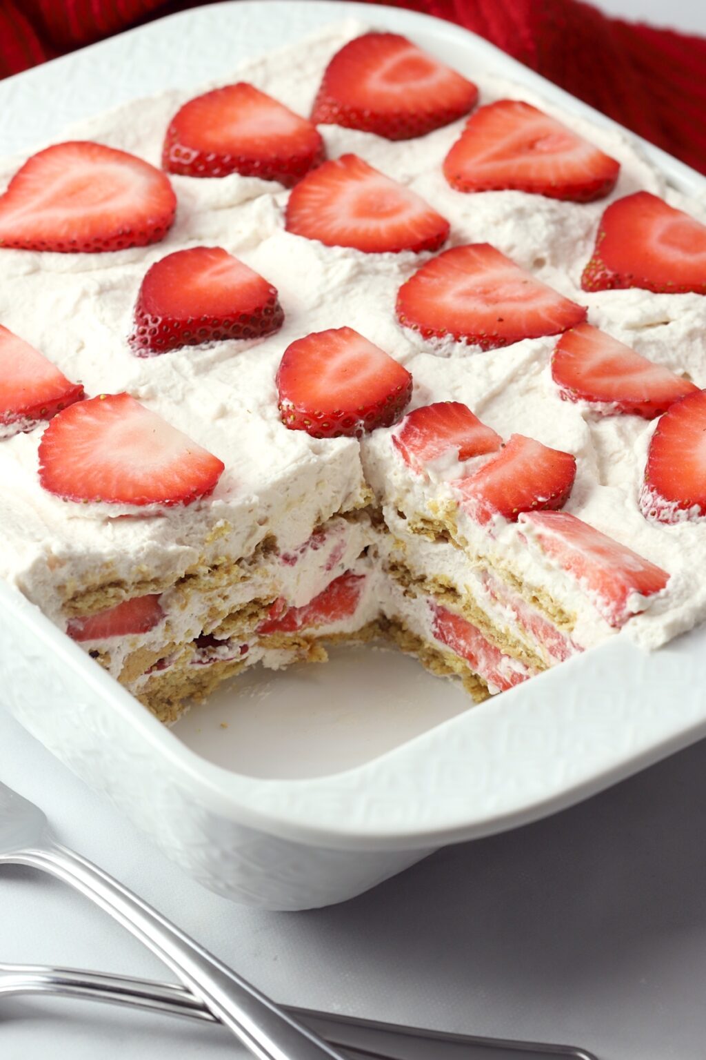 Strawberry Icebox Cake - The Toasty Kitchen