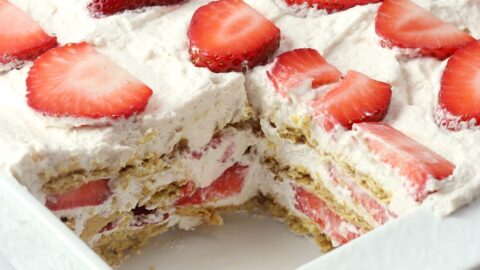 Strawberry Icebox Cake - Sprinkle Some Sugar