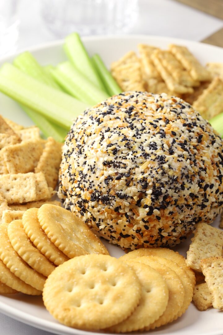 Everything Bagel Cheese Ball - The Toasty Kitchen