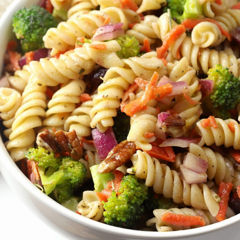 Classic Pasta Salad - The Toasty Kitchen