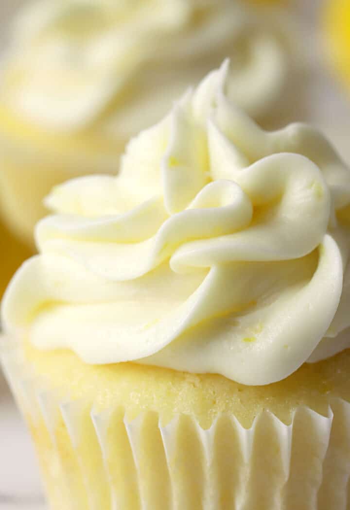 Lemon Cream Cheese Frosting - The Toasty Kitchen