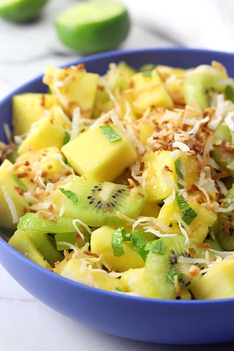 Pineapple Kiwi Salad - The Toasty Kitchen