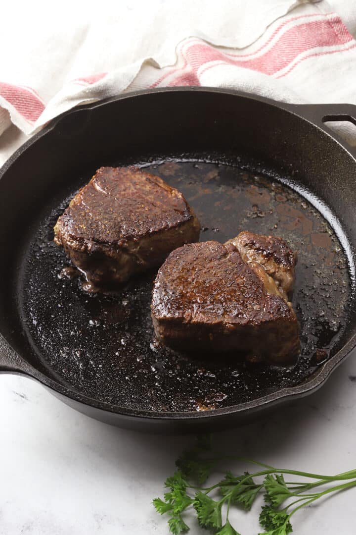 Pan Seared Filet Mignon The Toasty Kitchen   Filet Mignon In Cast Iron Pan 720x1080 