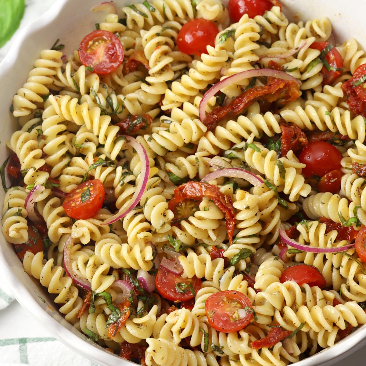 SunDried Tomato Pasta Salad The Toasty Kitchen