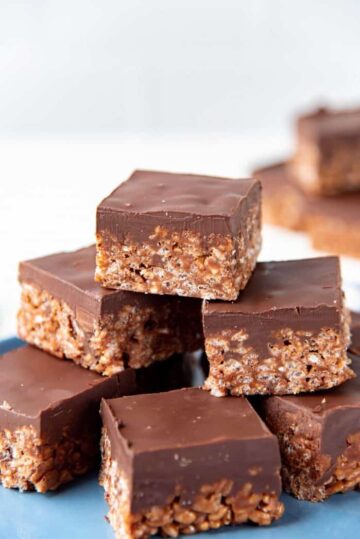 A plate of chocolate Rice Krispies bars.