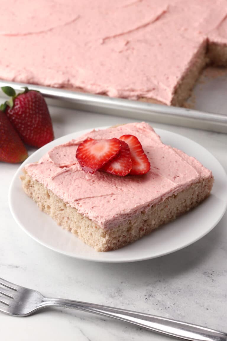 Strawberry Sheet Cake - The Toasty Kitchen