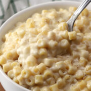 A spoonful of 3 ingredient mac and cheese.