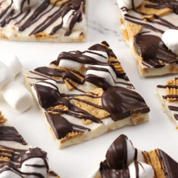 Squares of s'mores bark.