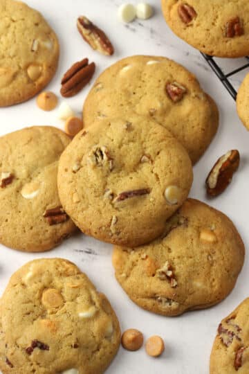 Butter pecan cookies on a countertop.