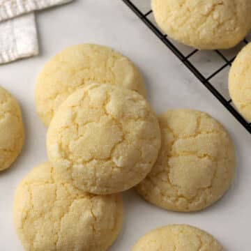 A stack of sugar cookies.